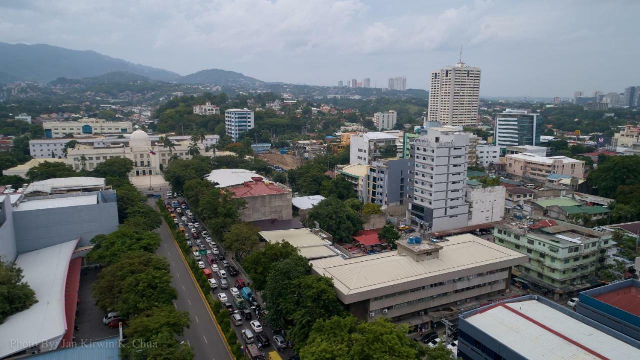 Griffin Hotel And Suites Cebu Eksteriør bilde